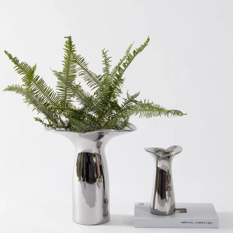 Creative Design Tabletop Ornament Vase Hotel Office Home Decor Silver Vase Ceramic Vases for Flower
Creative Design Tabletop Ornament Vase Hotel Office Home Decor Silver Vase Ceramic Vases for Flower