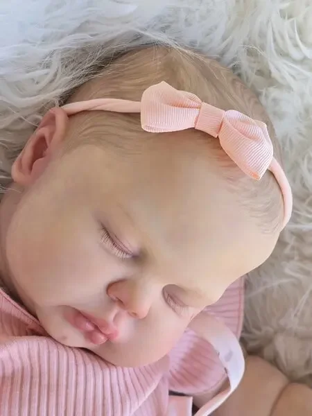 DLS 24inch Reborn Toddler Girl Already Painted Finished Doll Sleeping Pickle Soft Cloth Body High Quality Hand Painted Doll
DLS 24inch Reborn Toddler Girl Already Painted Finished Doll Sleeping Pickle Soft Cloth Body High Quality Hand Painted Doll