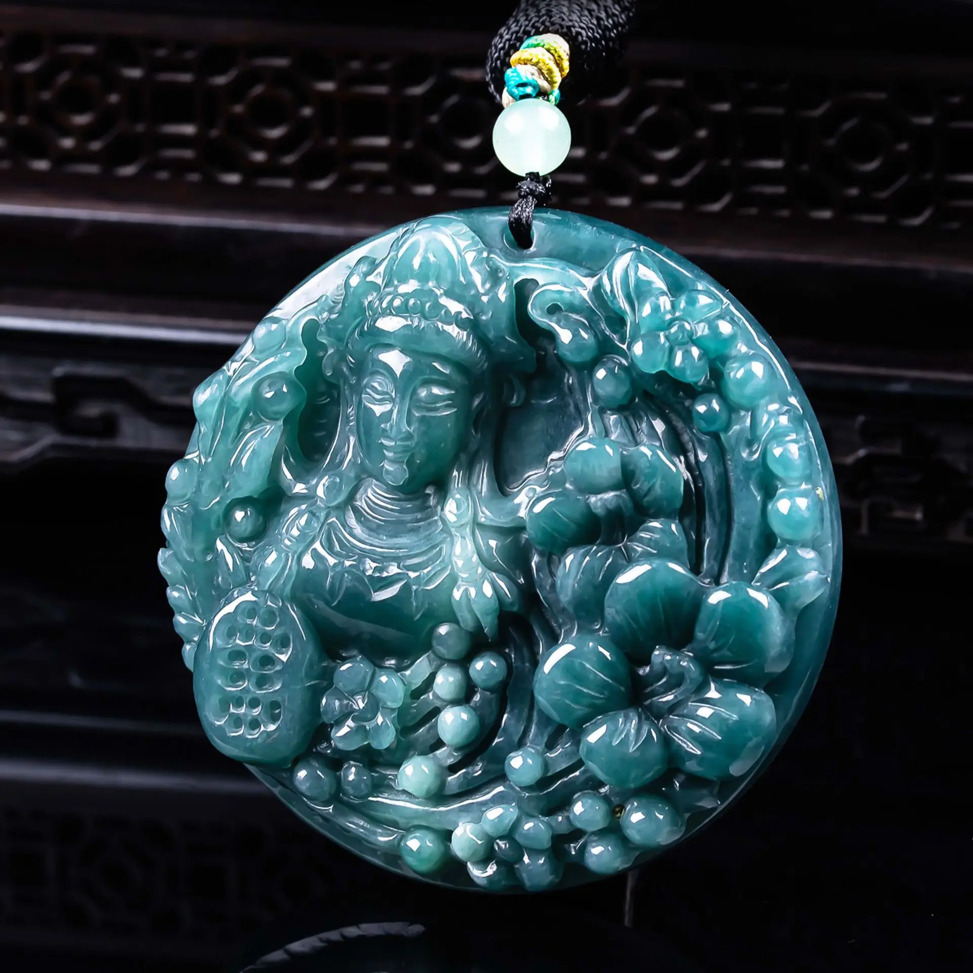 Natural Myanmar Jadeite Guanyin Pendant Necklace Charm Real Jade Accessories Gemstone Talismans Jewelry Luxury Gifts for Women
Natural Myanmar Jadeite Guanyin Pendant Necklace Charm Real Jade Accessories Gemstone Talismans Jewelry Luxury Gifts for Women