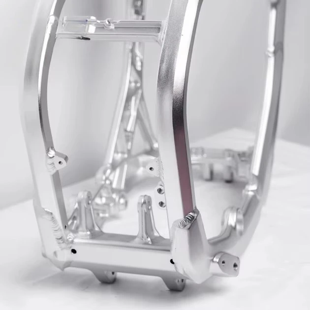 Renhang Factory's 6061 Aluminum Alloy Forged Polished Frame for Storm Bee Motorcycle Body System International Standard
Renhang Factory's 6061 Aluminum Alloy Forged Polished Frame for Storm Bee Motorcycle Body System International Standard