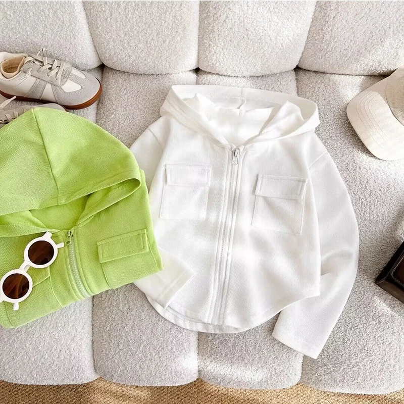 Korean Spring Hooded Sweatshirt Solid Color Jacket Long Sleeve T-Shirt For Girls Outdoor Clothes For Children From 3 To 8 Years
Korean Spring Hooded Sweatshirt Solid Color Jacket Long Sleeve T-Shirt For Girls Outdoor Clothes For Children From 3 To 8 Years