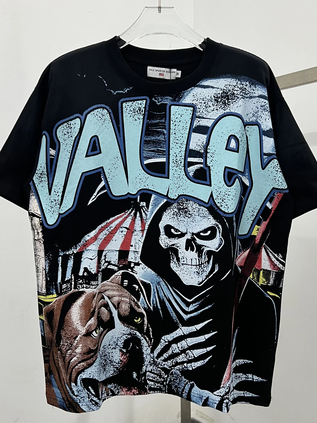 VForever American Sle Skeleton Devil Dog Letter Print f Sve Retro Tie Dye ex ort Sve T irt Trendy Casua...
VForever American Sle Skeleton Devil Dog Letter Print f Sve Retro Tie Dye ex ort Sve T irt Trendy Casua...