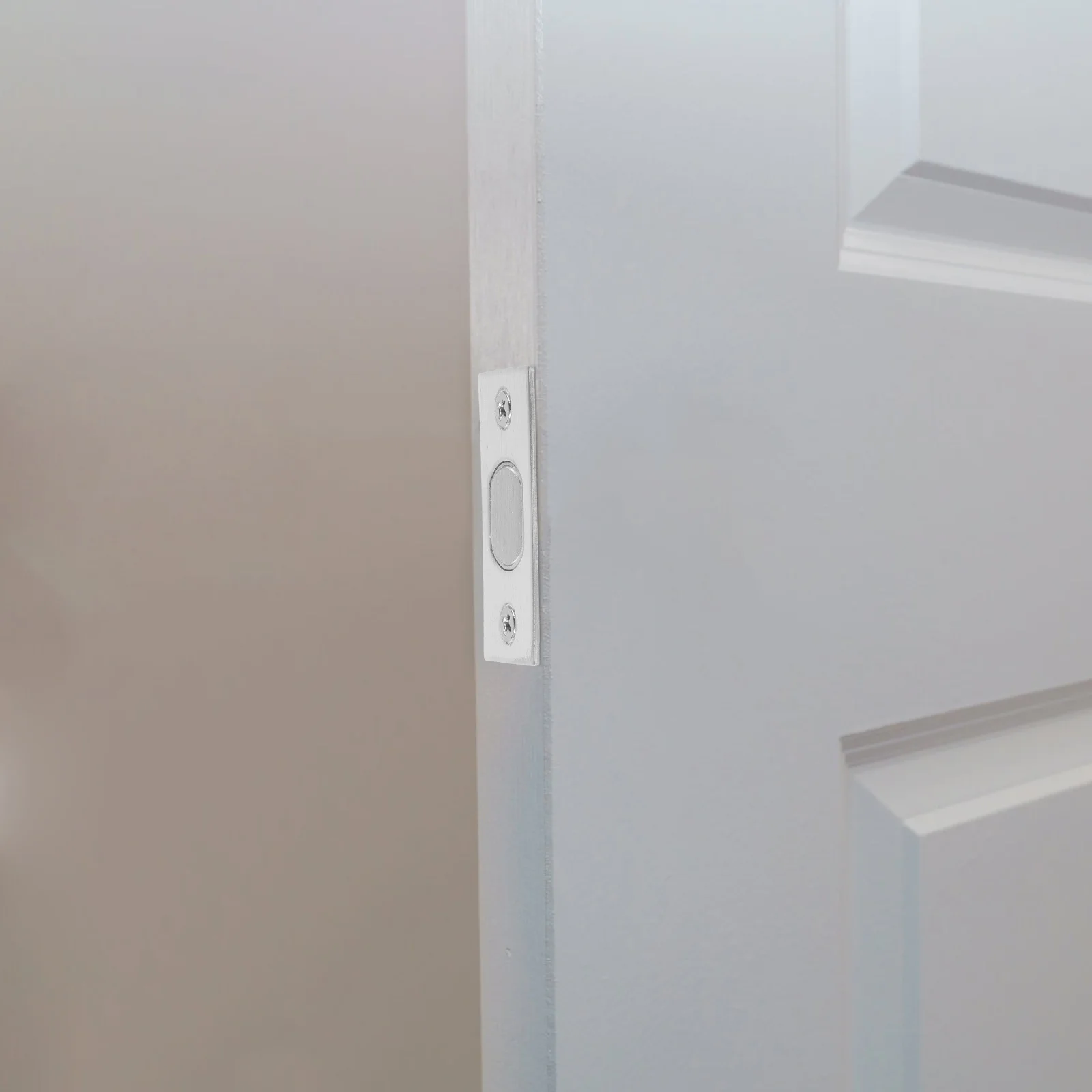 Modern Slim Door Lock Body 60-70Mm Adjustable Solid Construction Hidden Latch for Bathroom Bedroom Interior Doors
Modern Slim Door Lock Body 60-70Mm Adjustable Solid Construction Hidden Latch for Bathroom Bedroom Interior Doors