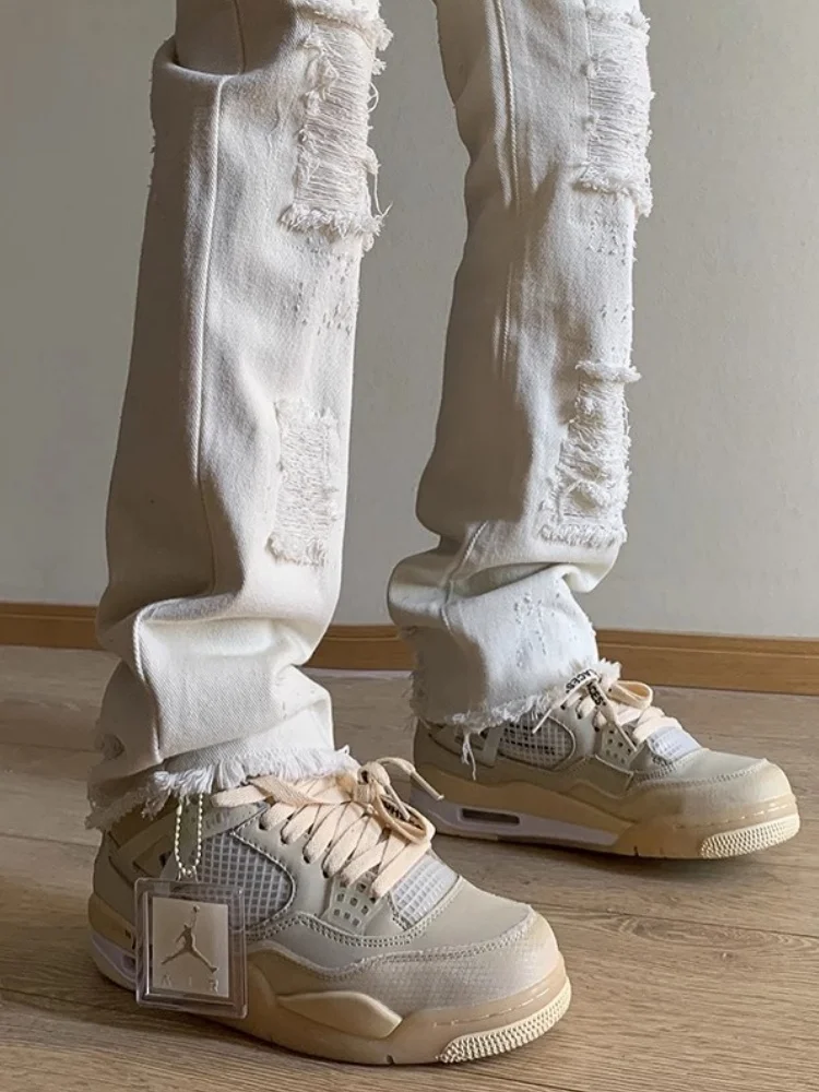 Мужские джинсы Cleanfit белые рваные, в стиле американского стритстайла, зауженные, прямые, с легким расклешением, длинные брюки, молодежный стиль, хлопок/полиэстер
Мужские джинсы Cleanfit белые рваные, в стиле американского стритстайла, зауженные, прямые, с легким расклешением, длинные брюки, молодежный стиль, хлопок/полиэстер