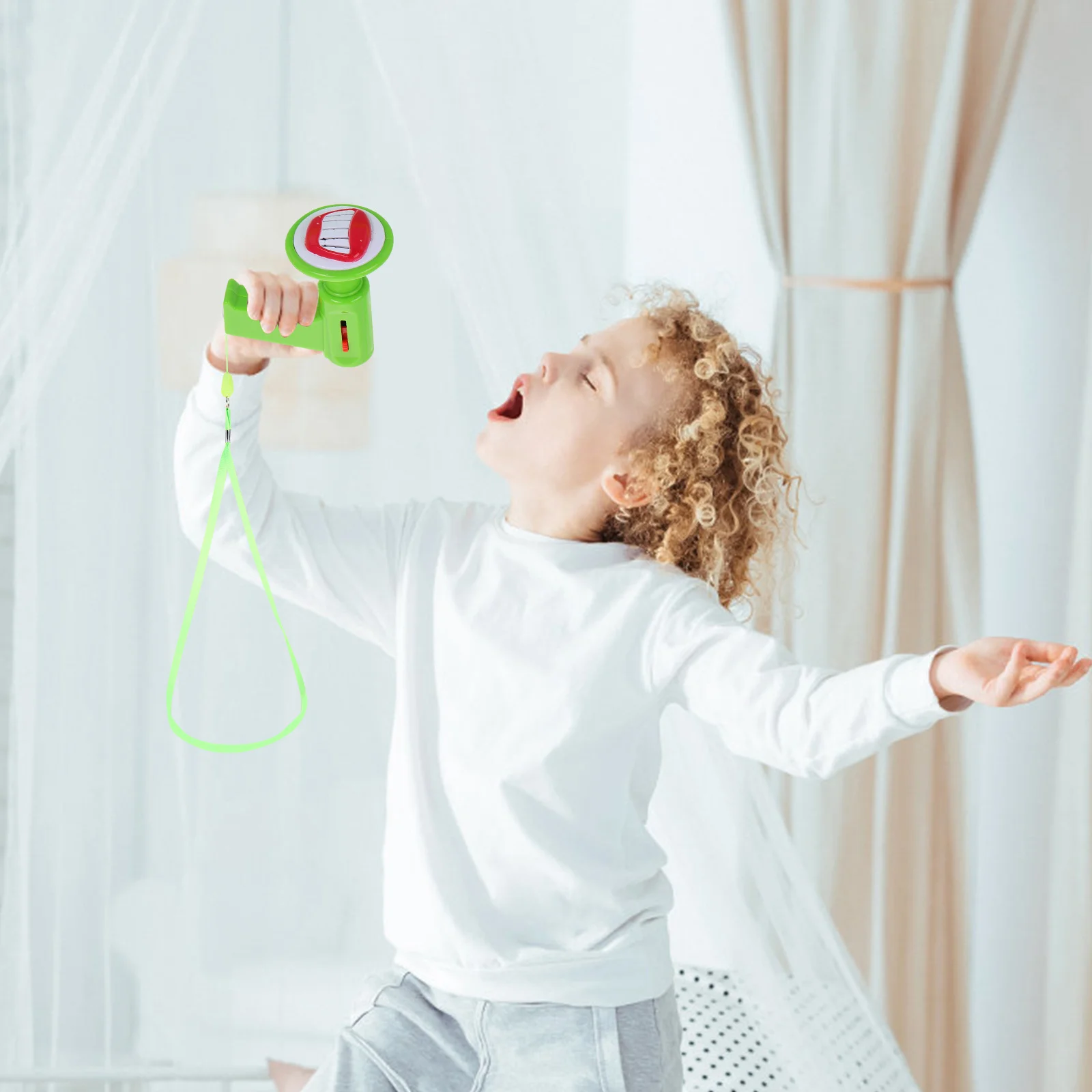 Voice Changer Horn Handheld Megaphone Bullhorn Dark Green Fun Toy Musical Instruments Sound Effects Prank Party Noisemakers
Voice Changer Horn Handheld Megaphone Bullhorn Dark Green Fun Toy Musical Instruments Sound Effects Prank Party Noisemakers