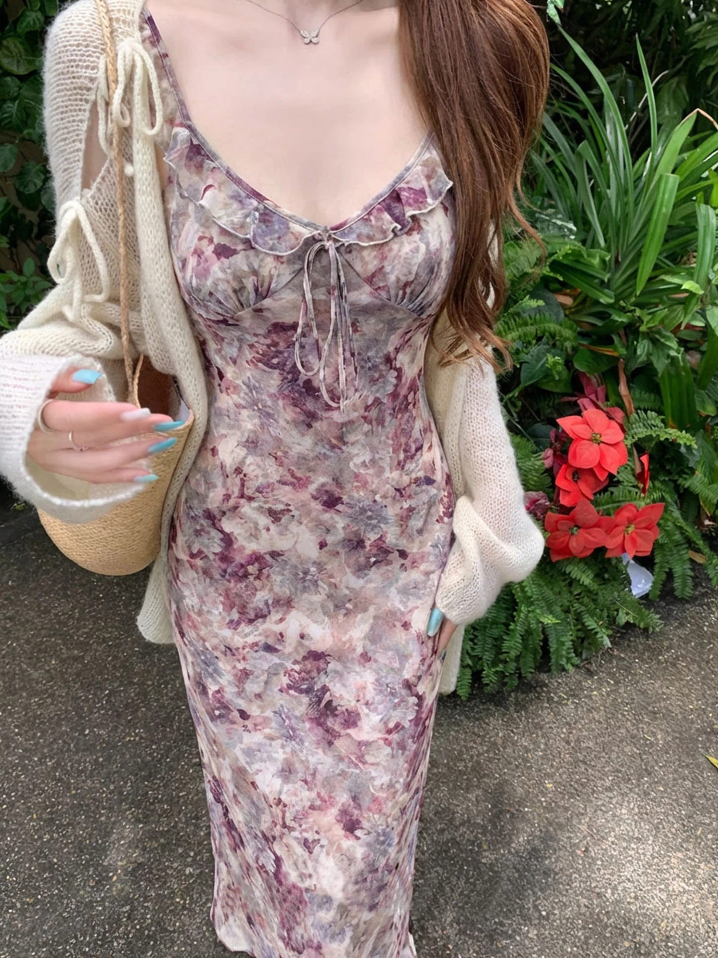 V-Neck Floral Print Maxi Dress Pink Purple Belted Slimming Gown with Pleated Skirt Summer Spring New Style Green Dress
V-Neck Floral Print Maxi Dress Pink Purple Belted Slimming Gown with Pleated Skirt Summer Spring New Style Green Dress