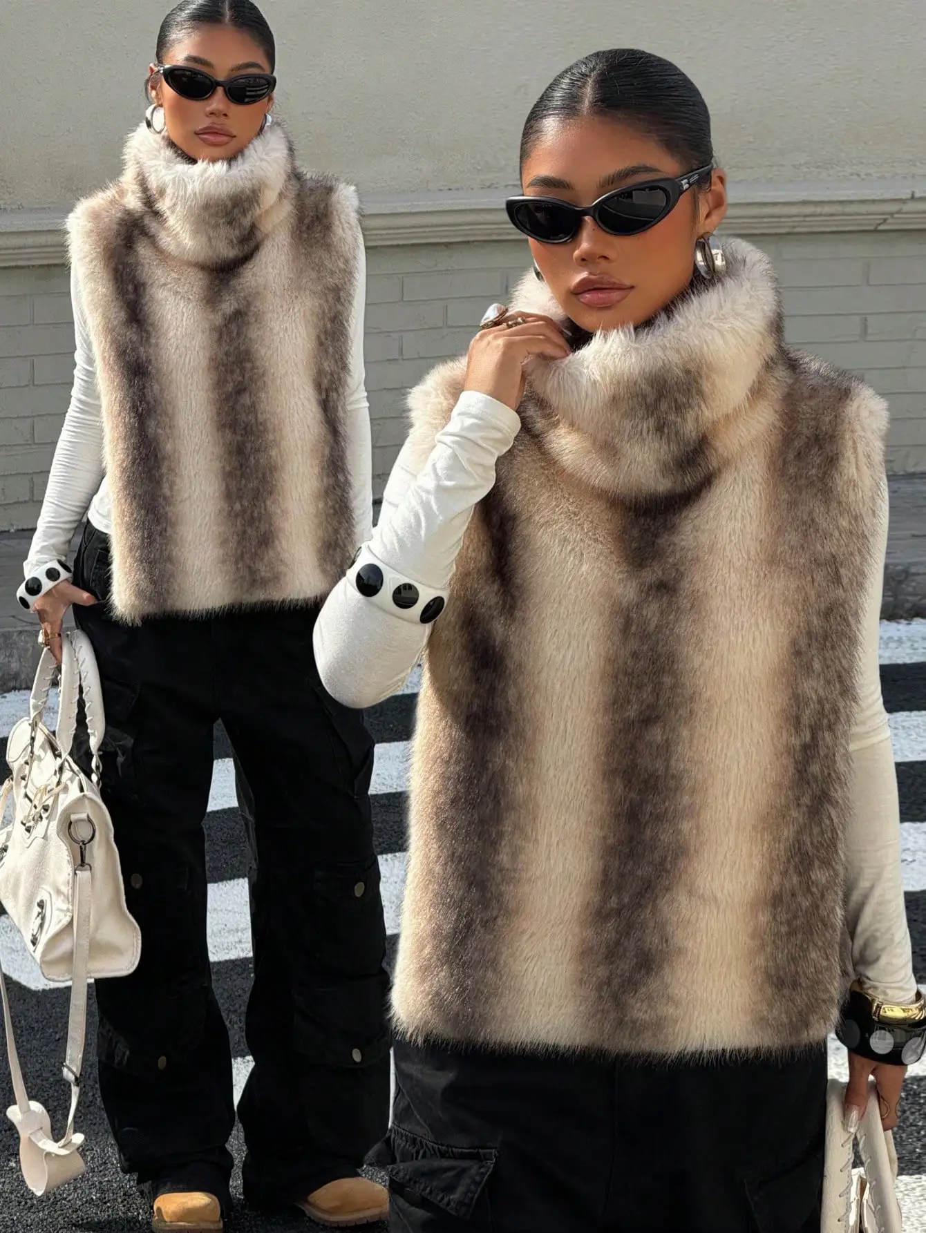 Women's High Neck Faux Fur Vest Coat, Retro Multi-Color Winter Warm Sleeveless Outerwear
Women's High Neck Faux Fur Vest Coat, Retro Multi-Color Winter Warm Sleeveless Outerwear