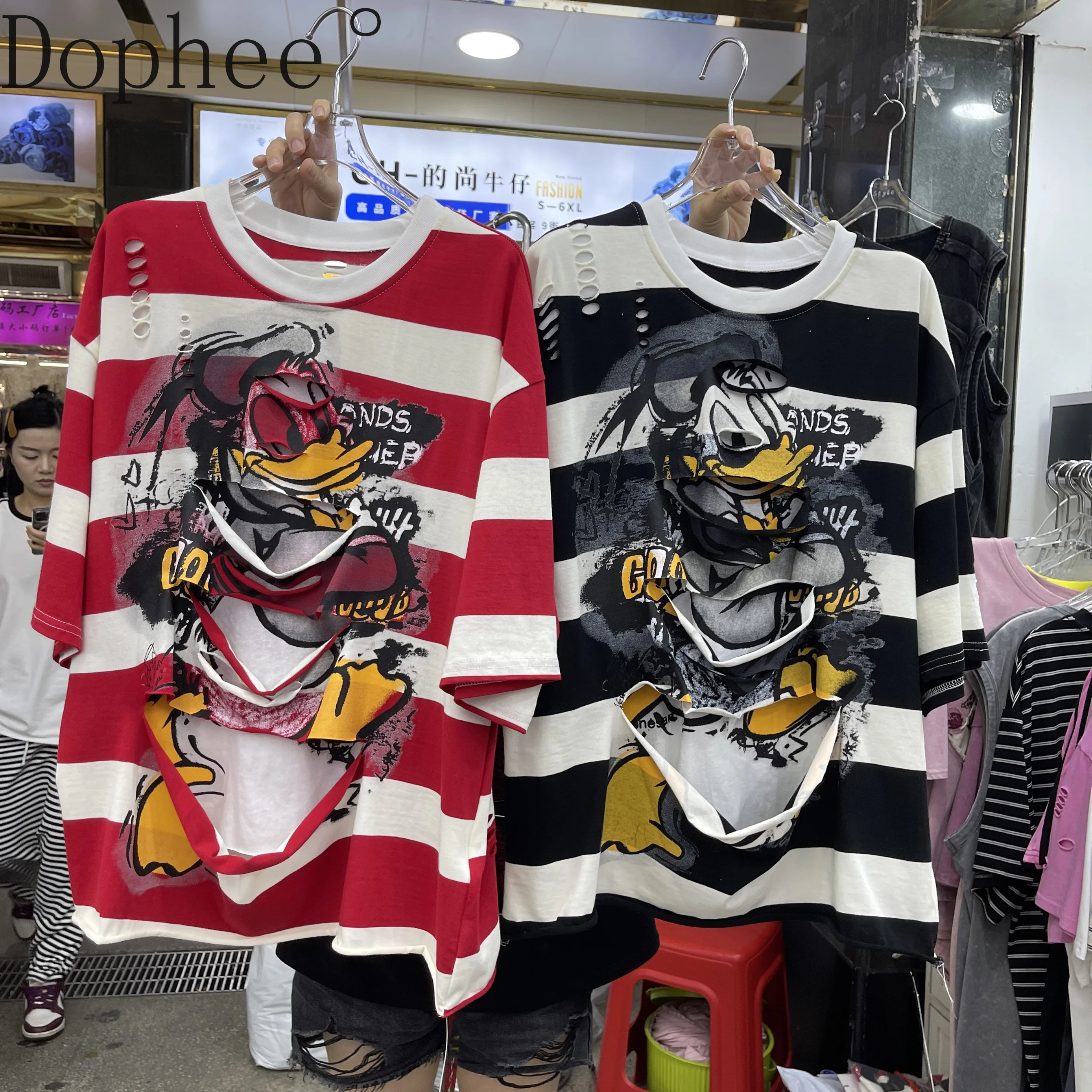 Black and White Stripes Faux Two-piece Short Sleeve T-shirt Hole Cartoon Printed O-neck Pullover Top All-match Women Cotton Tees
Black and White Stripes Faux Two-piece Short Sleeve T-shirt Hole Cartoon Printed O-neck Pullover Top All-match Women Cotton Tees