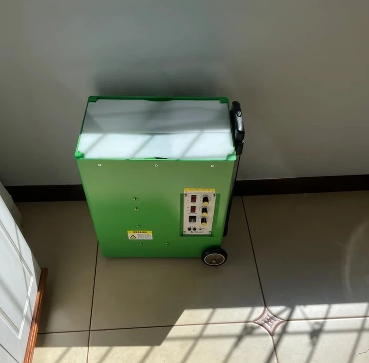 Оборудование для машины теннисных мячей для подачи тенниса Портативная машина для игры в мяч со встроенной батареей
Оборудование для машины теннисных мячей для подачи тенниса Портативная машина для игры в мяч со встроенной батареей