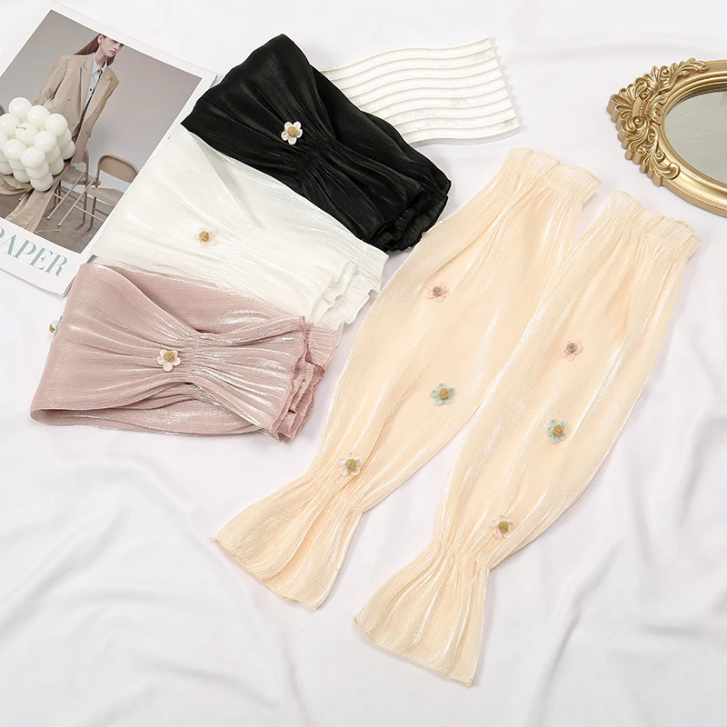 Shimmer Silk Satin Oversleeve Women Soft Shiny Detachable Sleeves Decorative Sun Protection Cuff Luxury Bow Design Arm Cover
Shimmer Silk Satin Oversleeve Women Soft Shiny Detachable Sleeves Decorative Sun Protection Cuff Luxury Bow Design Arm Cover