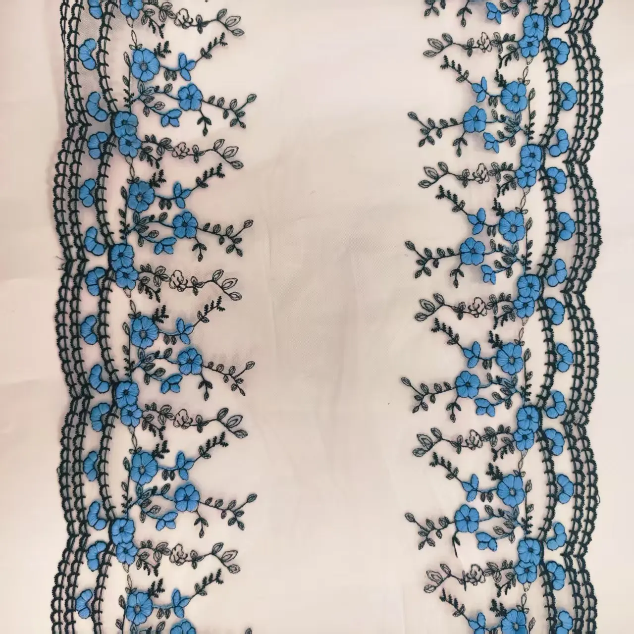 20 ярдов синяя вышитая ткань с кружевной отделкой, лента ручной работы, сделай сам, швейное ремесло для украшения костюма, шляпы
20 ярдов синяя вышитая ткань с кружевной отделкой, лента ручной работы, сделай сам, швейное ремесло для украшения костюма, шляпы