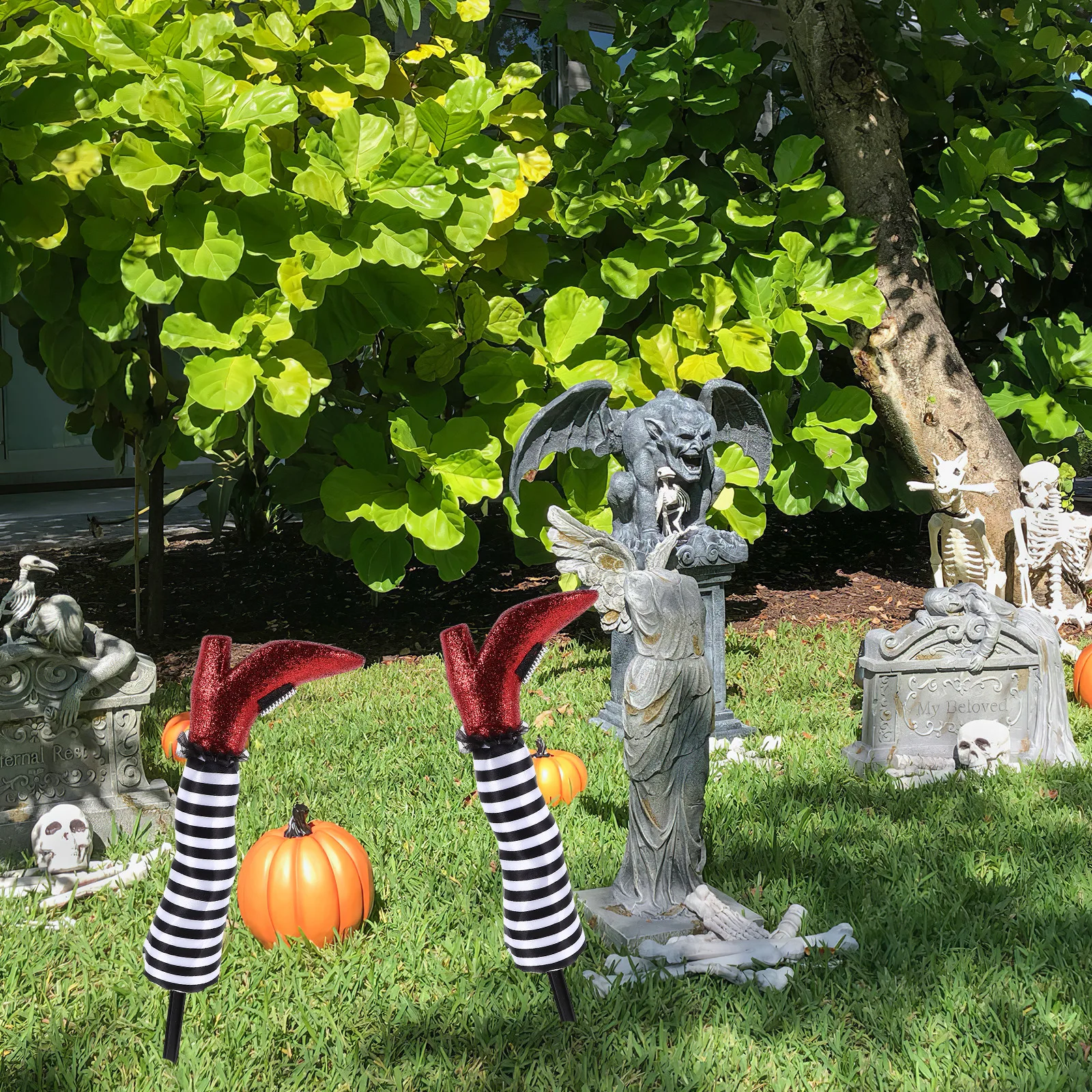 Witch Fake Scary Props Black White Halloween Decoration Yard Garden Party Ornaments Lawn Halloween Body Part Decor Body Part
Witch Fake Scary Props Black White Halloween Decoration Yard Garden Party Ornaments Lawn Halloween Body Part Decor Body Part