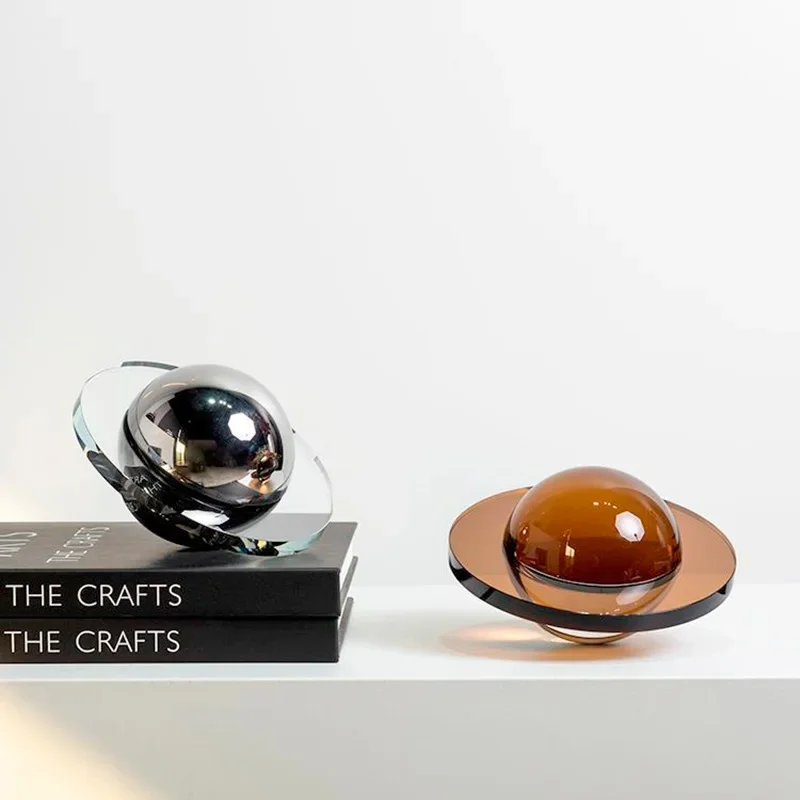 Nordic Crystal Flying Saucer Sculpture Home Decor Accessories Office Living Room Creative Interior Decor Aesthetic Room Decor
Nordic Crystal Flying Saucer Sculpture Home Decor Accessories Office Living Room Creative Interior Decor Aesthetic Room Decor