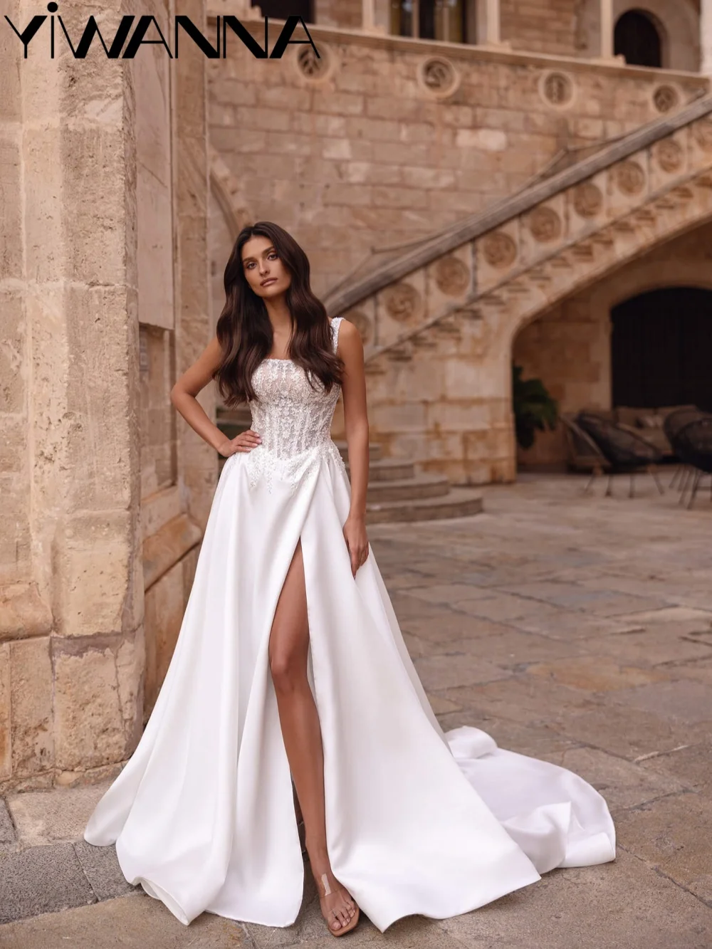Elegant Beaded A-line Satin Wedding Dress Classic Square Neck Bridal Gown Customized Thin Straps High Slit Dresses For Brider
Elegant Beaded A-line Satin Wedding Dress Classic Square Neck Bridal Gown Customized Thin Straps High Slit Dresses For Brider