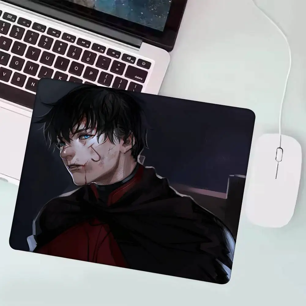 1pc Anime Jason Todd Small Mousepad Keyboard Pad Laptop Cushion Non-slip Deskpad
1pc Anime Jason Todd Small Mousepad Keyboard Pad Laptop Cushion Non-slip Deskpad