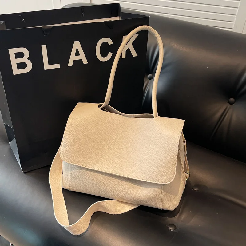 Women Tote Bags 2025 Spring Summer Chinese Style High Sense Fashion Simple Large Capacity Commuter Shoulder Bag Portable
Women Tote Bags 2025 Spring Summer Chinese Style High Sense Fashion Simple Large Capacity Commuter Shoulder Bag Portable