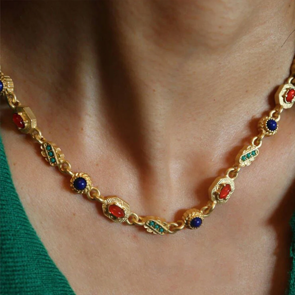 Vintage fashion Classic Luxury temperament colorful natural turquoise with Bohemian women's accessories necklace or bracelet
Vintage fashion Classic Luxury temperament colorful natural turquoise with Bohemian women's accessories necklace or bracelet
