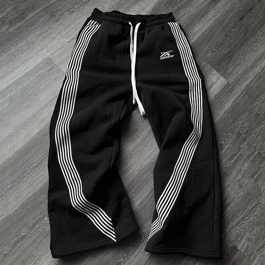 Y2k retro casual Letter Stripes Print Pocket Flar men pants Harajuku men and women high quality jogging drawstring sports pants
Y2k retro casual Letter Stripes Print Pocket Flar men pants Harajuku men and women high quality jogging drawstring sports pants
