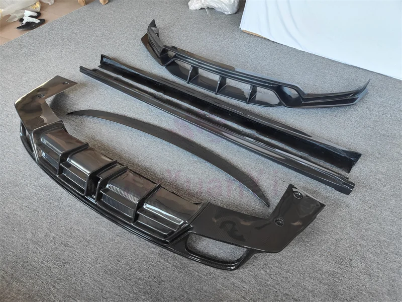 CM Style Carbon Body Kit for Porsche Caye 9Y0 Front Bar Edge Rear Diffuser Side Skirt Rear Spoiler
CM Style Carbon Body Kit for Porsche Caye 9Y0 Front Bar Edge Rear Diffuser Side Skirt Rear Spoiler