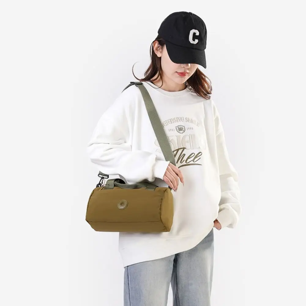 Large Capacity Travel Crossbody Bag Lightweigh Simple Women Shoulder Bag Fashionable Multiple Pockets Fitness Bag Student
Large Capacity Travel Crossbody Bag Lightweigh Simple Women Shoulder Bag Fashionable Multiple Pockets Fitness Bag Student