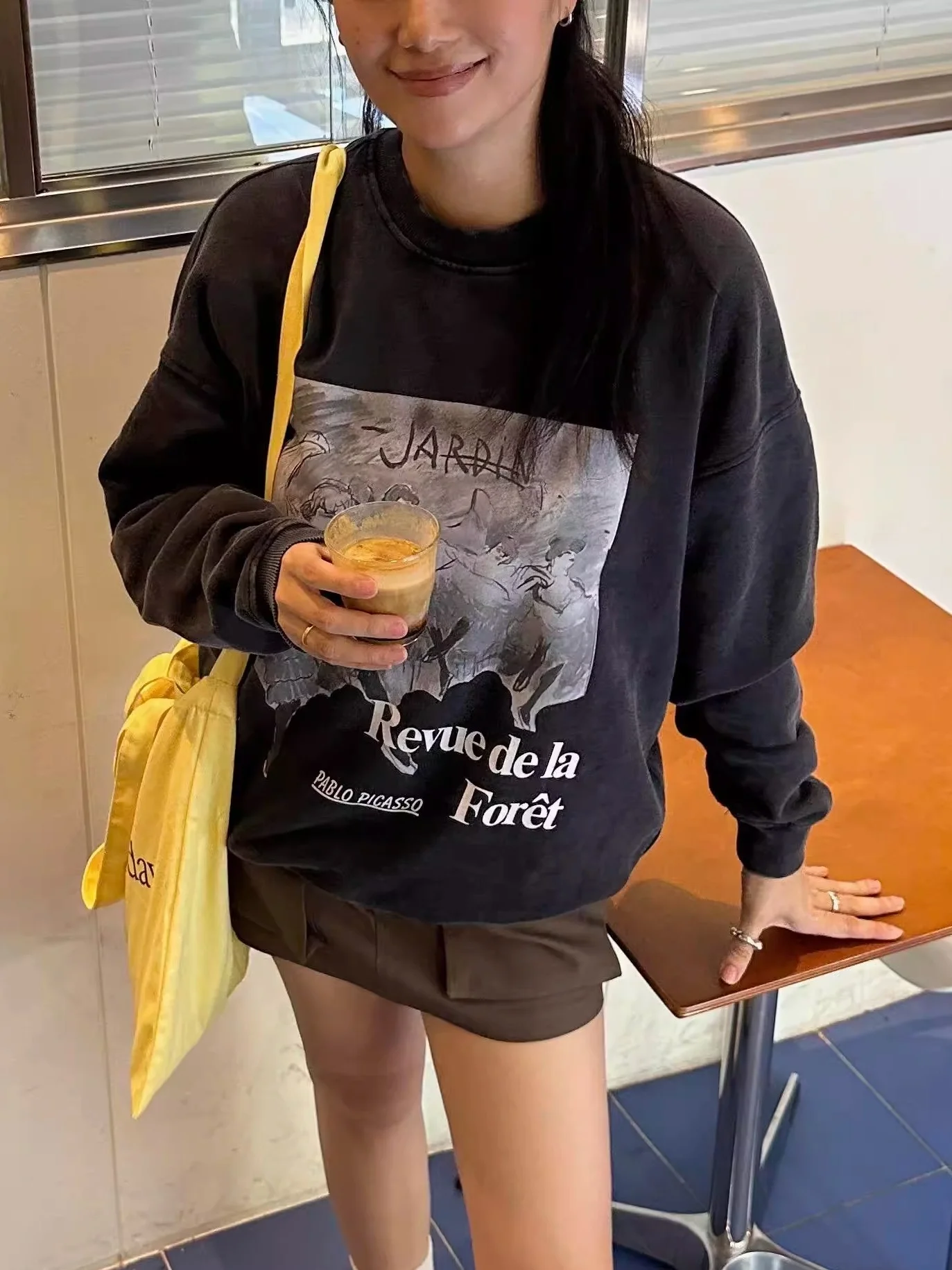 Waed Bla Cotton round Ne Sweatirt Women's Loose Fit Dstring Printed Casual Comfortable Korean Sle Streetwear
Waed Bla Cotton round Ne Sweatirt Women's Loose Fit Dstring Printed Casual Comfortable Korean Sle Streetwear