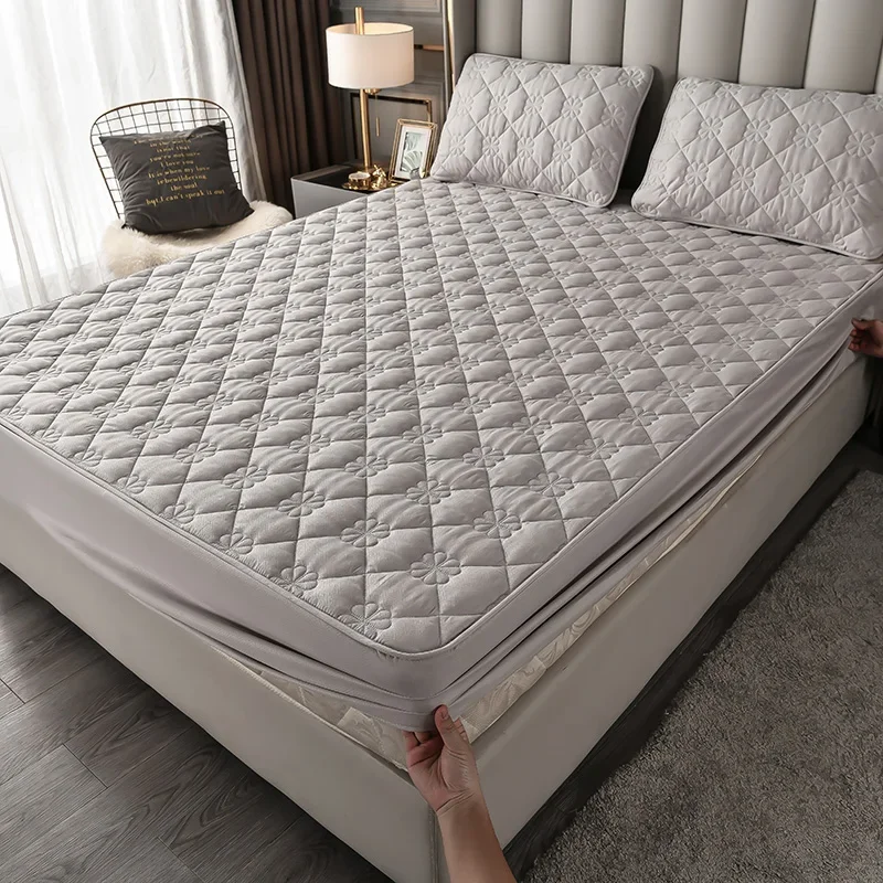100% Cotton Thicken Quilted Mattress Cover , Bed Sheets Anti-bacterial , Customized Bed Pad Protector Cover , Hotel Bedspread
100% Cotton Thicken Quilted Mattress Cover , Bed Sheets Anti-bacterial , Customized Bed Pad Protector Cover , Hotel Bedspread