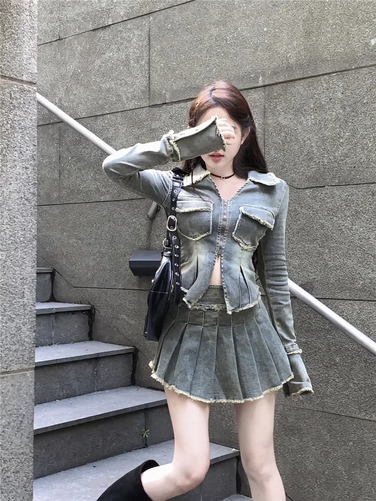 Spicy Girl Y2k Cowboy Fashion 2 Piece Suits Women Sexy Split Short Denim Jacket&High Waist Pleated Mini Skirt 2pc Jeans Sets
Spicy Girl Y2k Cowboy Fashion 2 Piece Suits Women Sexy Split Short Denim Jacket&High Waist Pleated Mini Skirt 2pc Jeans Sets