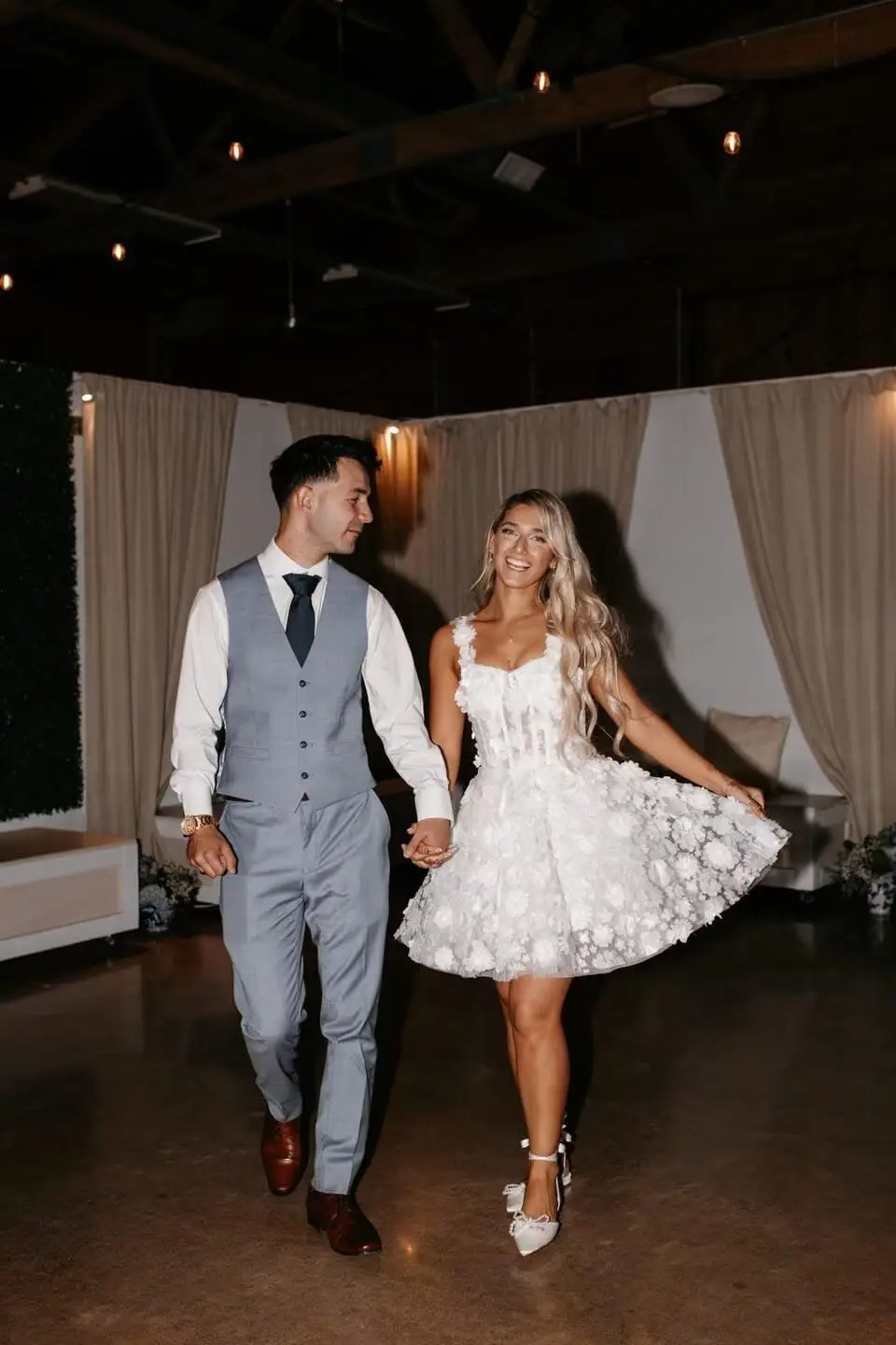 Lace Tulle Long Sleeve Bridal Gowns Short Wedding Dress Simple Wedding Dress Short Wedding Dresses for Bride 2026 Beach Mermaid
Lace Tulle Long Sleeve Bridal Gowns Short Wedding Dress Simple Wedding Dress Short Wedding Dresses for Bride 2026 Beach Mermaid