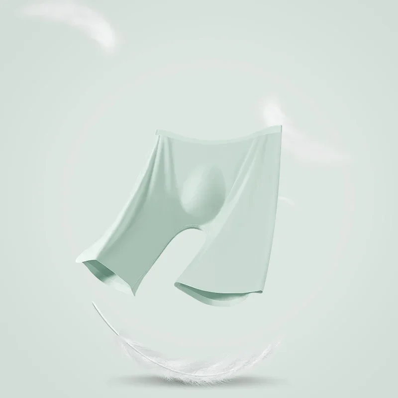 Men's ice silk underwear sports men's summer thin boxers lengthened anti-wear leg trackless running quick dry boxers
Men's ice silk underwear sports men's summer thin boxers lengthened anti-wear leg trackless running quick dry boxers