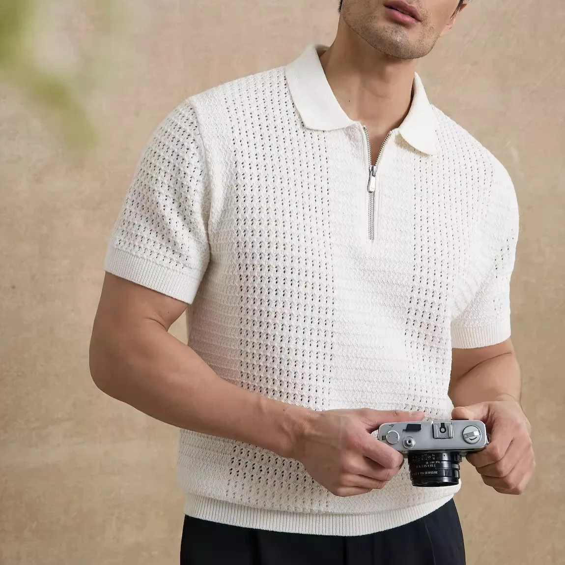 2026 Summer New Old Money Wind Lapel Neck Knitted Sweater Men's Short-sleeved Hollow T-shirt
2026 Summer New Old Money Wind Lapel Neck Knitted Sweater Men's Short-sleeved Hollow T-shirt