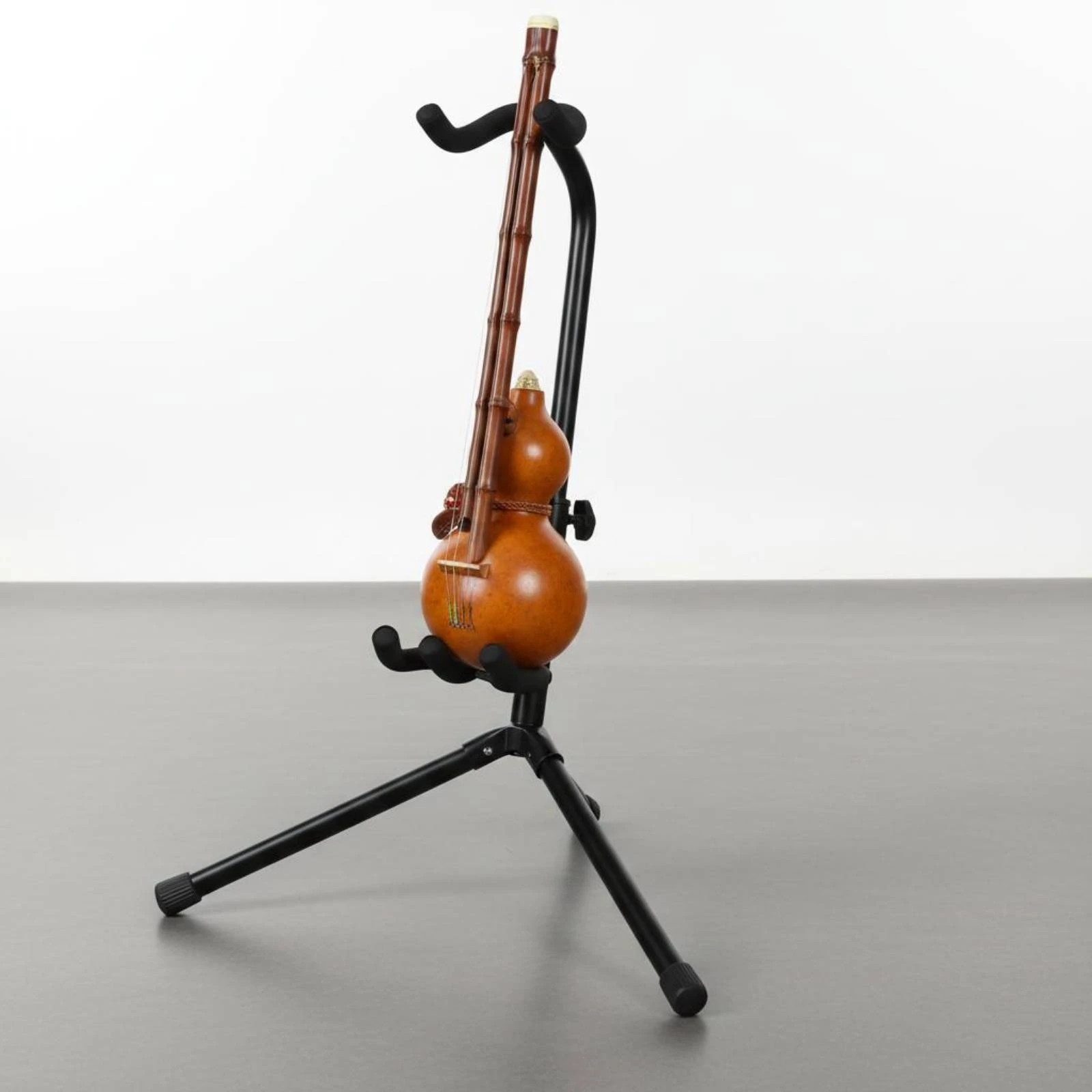 Portable Instrument Holder Adjustable Height Floor Instrument Rack Ukulele Stand Stable Base Folding Music Stand Lightweight
Portable Instrument Holder Adjustable Height Floor Instrument Rack Ukulele Stand Stable Base Folding Music Stand Lightweight
