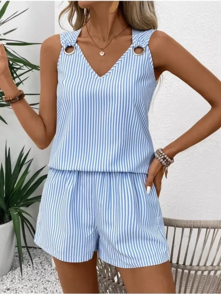 New Woman 2 Piece Set Outfit Sleeveless Top Solid Color Shorts Contrast Casual Striped Off Shoulder Fashion Simple Style Trendy
New Woman 2 Piece Set Outfit Sleeveless Top Solid Color Shorts Contrast Casual Striped Off Shoulder Fashion Simple Style Trendy