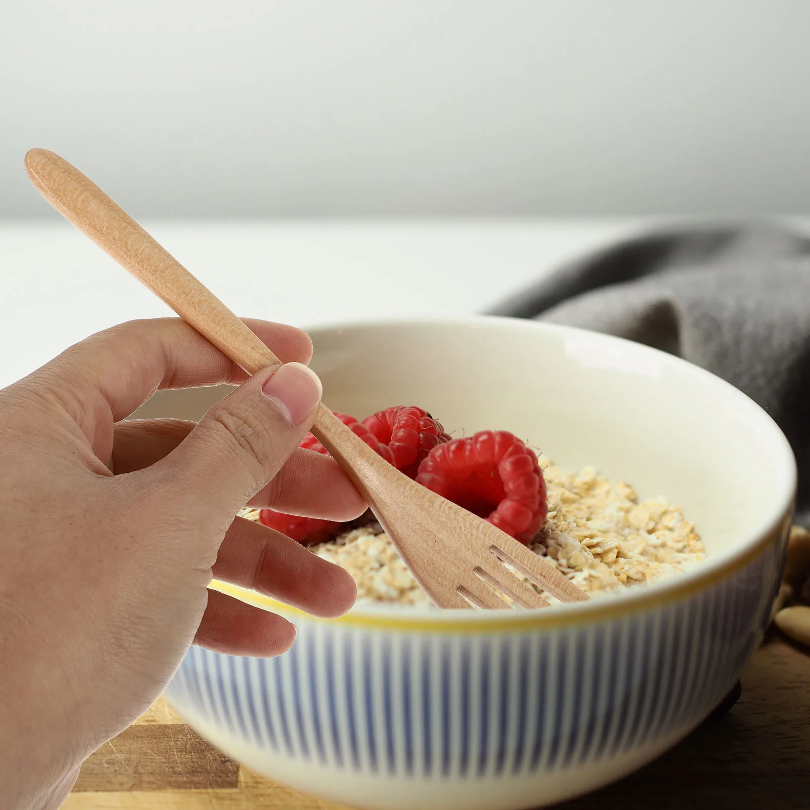 4 Pcs Wooden Forks Kitchen Gadgets Salad Stirring Cooking Tools Long H Utensils Safe Smooth Edge Design For Home Restaurant
4 Pcs Wooden Forks Kitchen Gadgets Salad Stirring Cooking Tools Long H Utensils Safe Smooth Edge Design For Home Restaurant