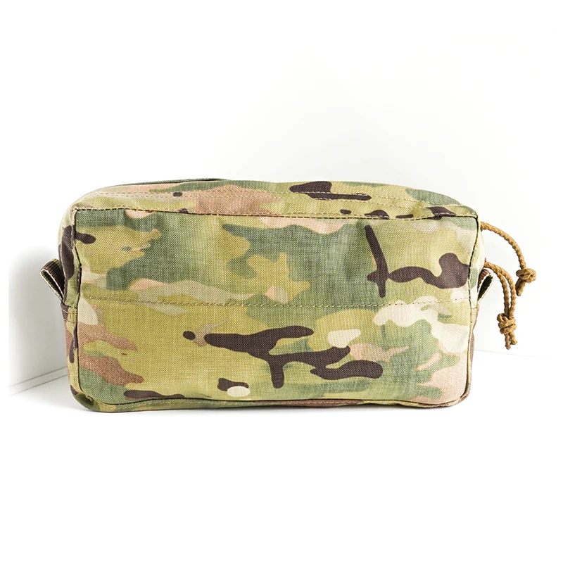 Жилет на молнии, разные сумки для хранения
Жилет на молнии, разные сумки для хранения