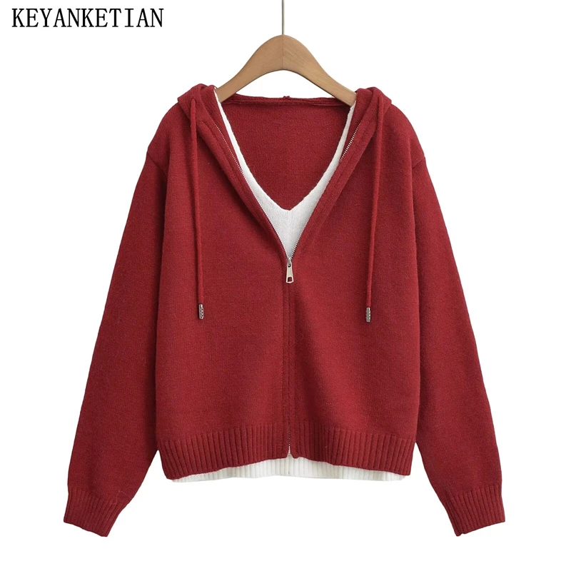 KEYANKETIAN 2024 Autumn/Winter New Women's Fake Two Patchwork Sweaters Hoodies Leisure style Zipper Decoration Short Knitted Top
KEYANKETIAN 2024 Autumn/Winter New Women's Fake Two Patchwork Sweaters Hoodies Leisure style Zipper Decoration Short Knitted Top