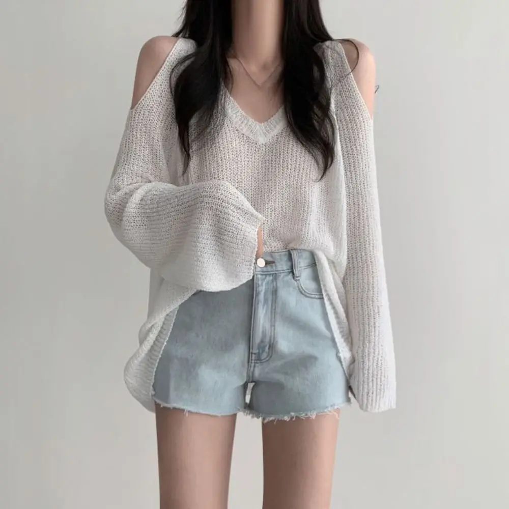 Fashion Hollow Out Knit Long T-shirt Long Sleeve Pullover Crochet Knitwear V-neck Chic Knitted Loose Top Women
Fashion Hollow Out Knit Long T-shirt Long Sleeve Pullover Crochet Knitwear V-neck Chic Knitted Loose Top Women