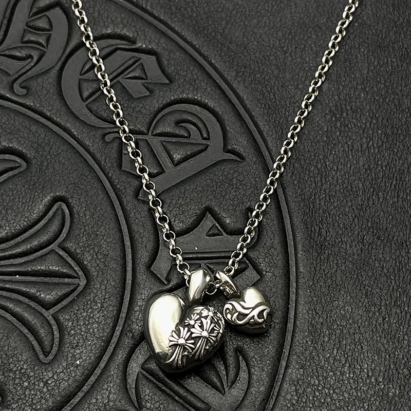 S925 sterling silver trendy jewelry retro double peach heart necklace personalized cross premium sense autumn and winter
S925 sterling silver trendy jewelry retro double peach heart necklace personalized cross premium sense autumn and winter