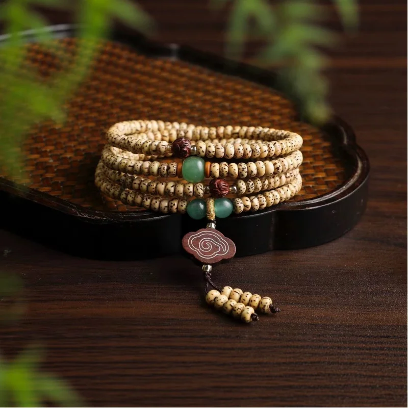 Small Bead High Density Chicken Oil Yellow Moon Bodhi Bracelet
Small Bead High Density Chicken Oil Yellow Moon Bodhi Bracelet