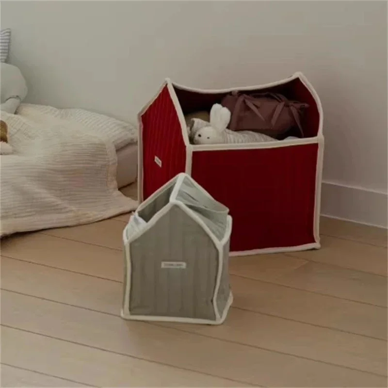Cute House Shaped Kids Toy Storage Basket New Korean Ins Style Quilted Fabric With Handle Foldable for Baby Clothes Nursery Room
Cute House Shaped Kids Toy Storage Basket New Korean Ins Style Quilted Fabric With Handle Foldable for Baby Clothes Nursery Room