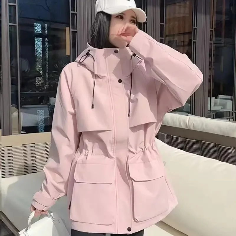 High Quality Windbreaker Coat Women Spring Autumn 2026 New Korean Loose Jacket Hooded Outwear Female Fashion Overcoat Ladies Top
High Quality Windbreaker Coat Women Spring Autumn 2026 New Korean Loose Jacket Hooded Outwear Female Fashion Overcoat Ladies Top