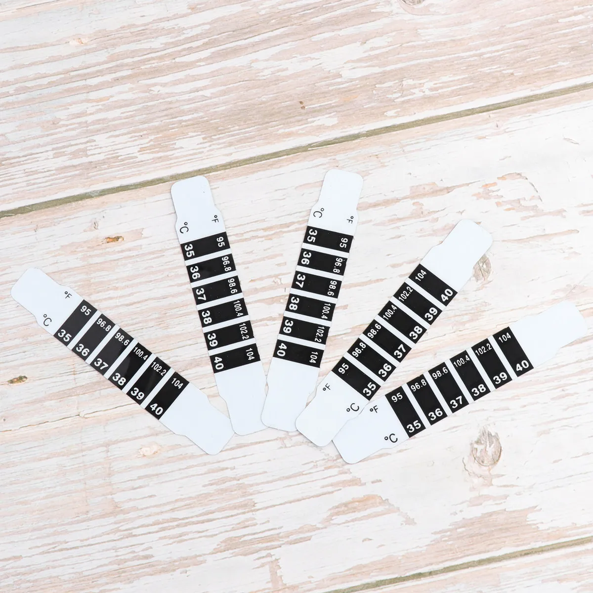 10pcs Lcd Temperature Strip For Forehead Flexible Safety Thermometer Sticker Discoloration Body Baby Kids Quiet Measurement
10pcs Lcd Temperature Strip For Forehead Flexible Safety Thermometer Sticker Discoloration Body Baby Kids Quiet Measurement