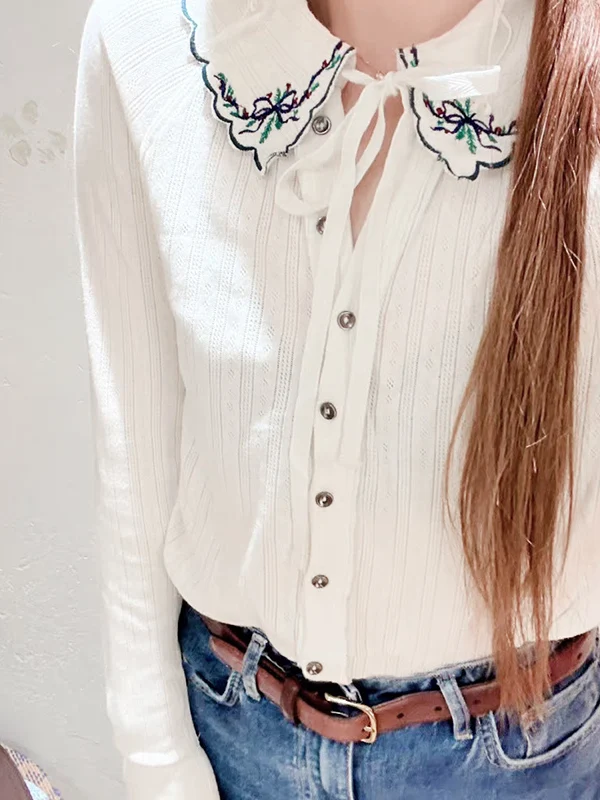 Elegant French Style Embroidered Hollow out Shoulder Sleeve Women's Shirt Comfortable Breathable Long Sleeve Cotton Top
Elegant French Style Embroidered Hollow out Shoulder Sleeve Women's Shirt Comfortable Breathable Long Sleeve Cotton Top