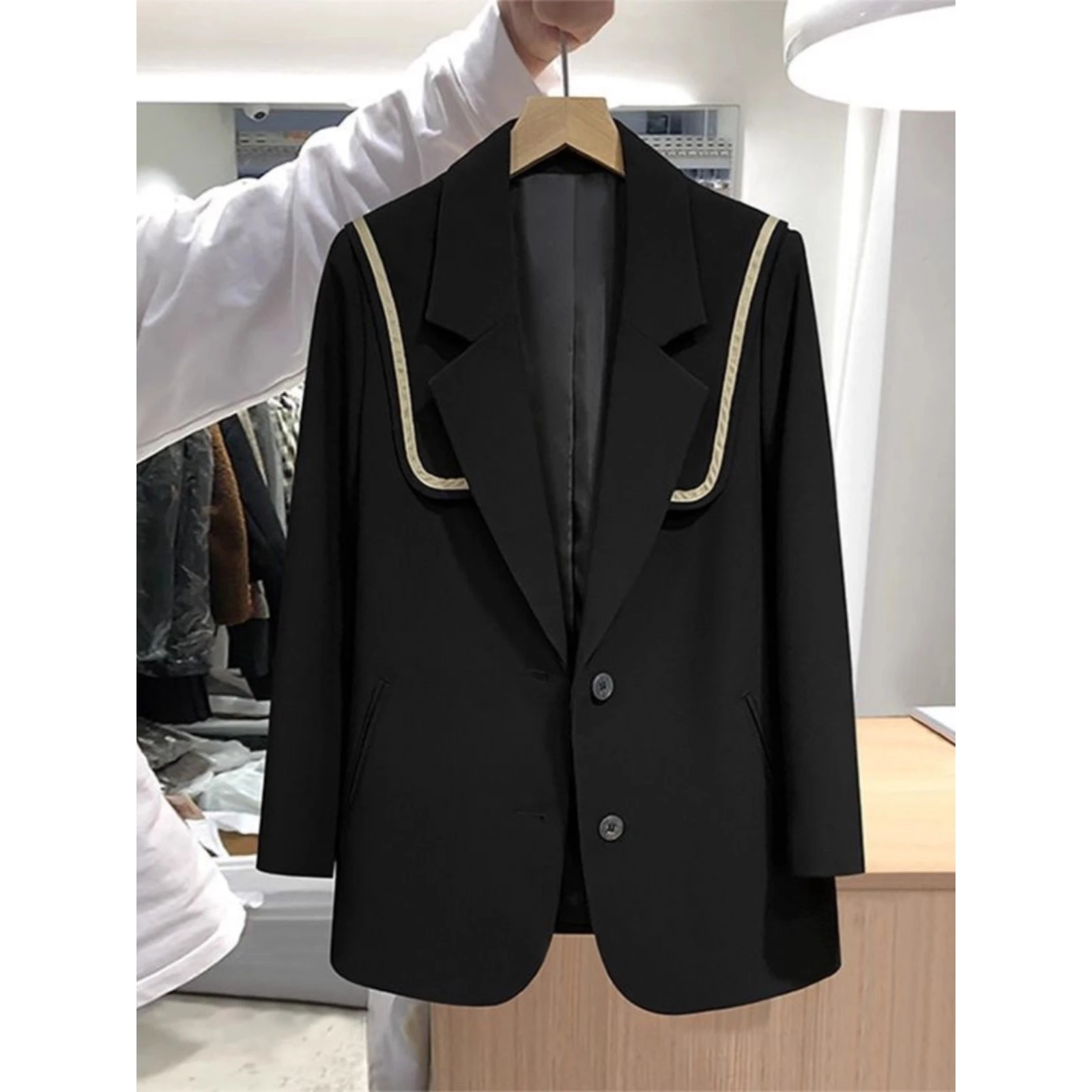 Loose Fit Casual Navy Collar Suit Jacket for Men Autumn Winter plus Size 300 Pounds Korean Style Fashionable Leisure West Coat
Loose Fit Casual Navy Collar Suit Jacket for Men Autumn Winter plus Size 300 Pounds Korean Style Fashionable Leisure West Coat