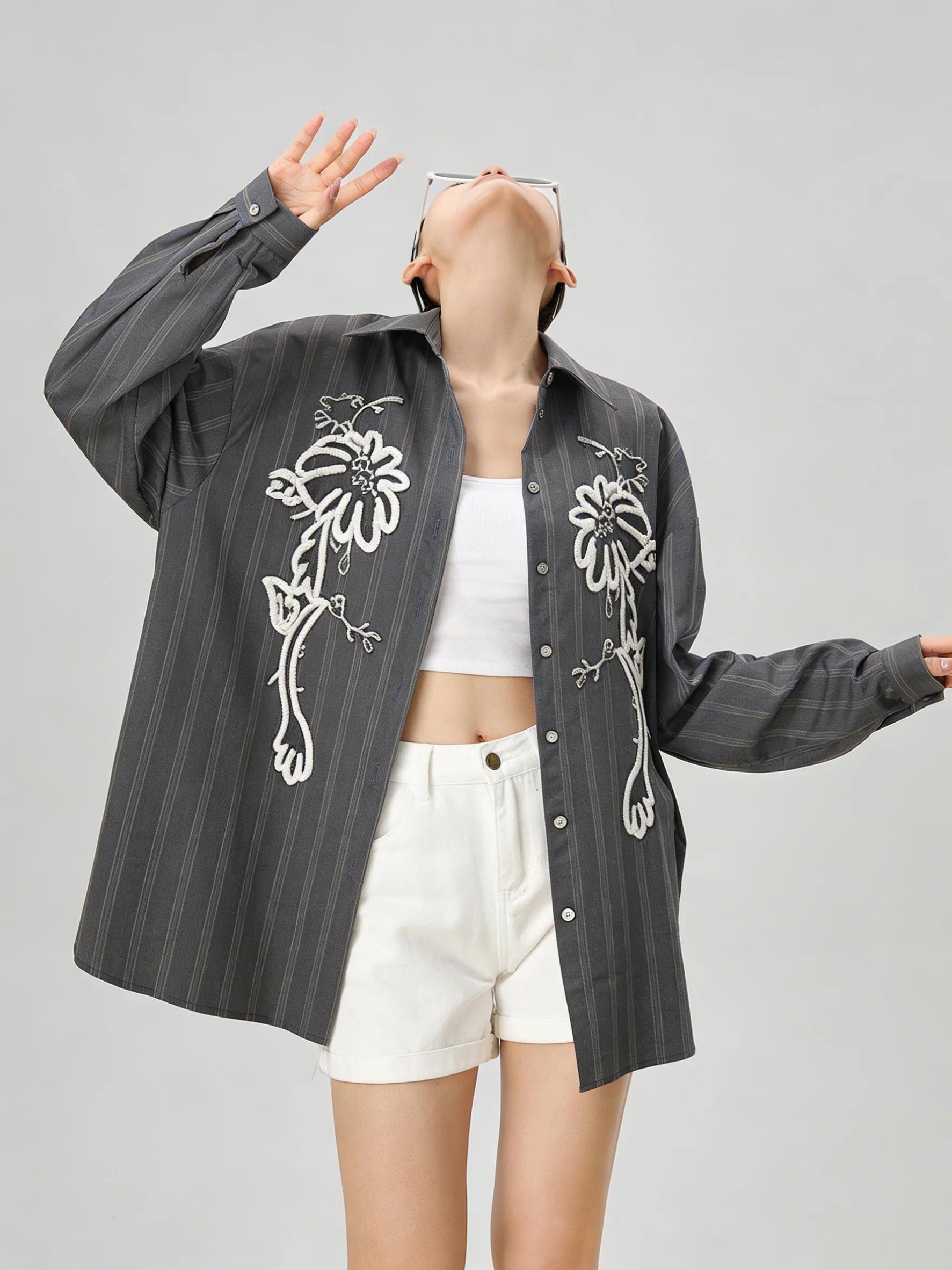 Deep Grey Striped Long Sleeve Women's Shirt Spring 2026 Casual Style Unique Beautiful Floral Patterned Top Loose Fit Collar
Deep Grey Striped Long Sleeve Women's Shirt Spring 2026 Casual Style Unique Beautiful Floral Patterned Top Loose Fit Collar