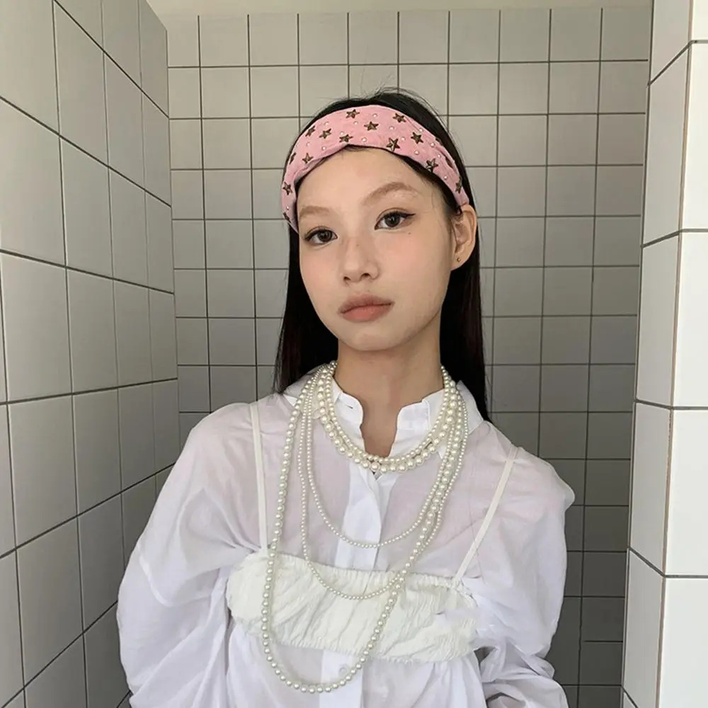 Sweet Colth Wide Star Rivet Headband Spicy Girl Face Wash Wide Edge Hairband Y2K Headwear Retro Hair Hoop Makeup
Sweet Colth Wide Star Rivet Headband Spicy Girl Face Wash Wide Edge Hairband Y2K Headwear Retro Hair Hoop Makeup