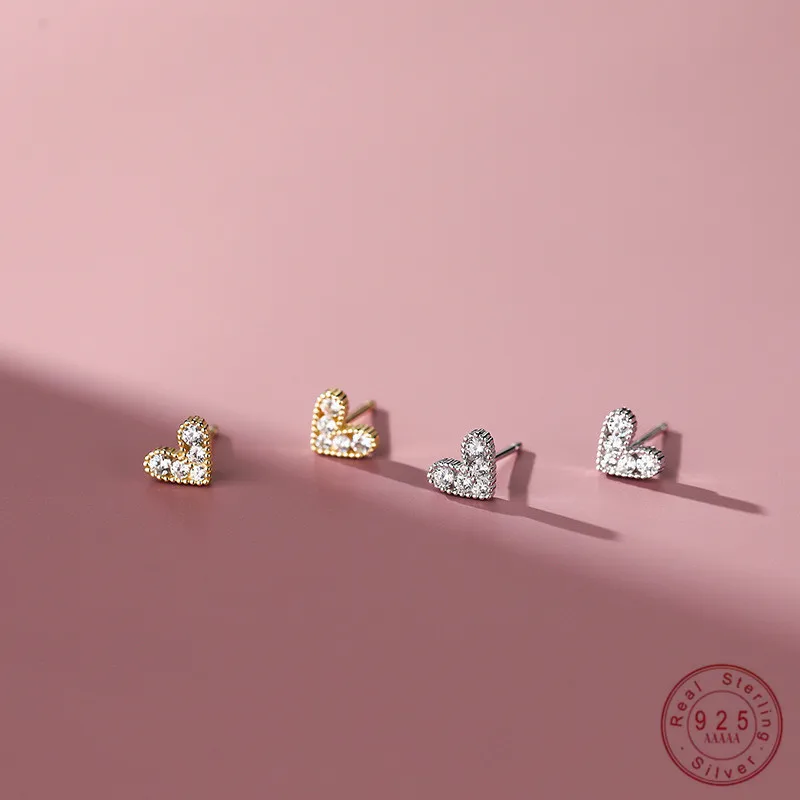 925 Sterling Silver Pave Zircon Heart Stud Earrings Sweet Simple Small Wild Ear Jewelry
925 Sterling Silver Pave Zircon Heart Stud Earrings Sweet Simple Small Wild Ear Jewelry