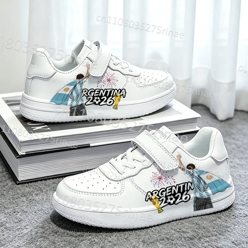 Argentina 2026 Football Match Boys Girls Youth Kids Sports Walking Shoes Hot Selling Soft Sole Breathable Lightweight Shoes
Argentina 2026 Football Match Boys Girls Youth Kids Sports Walking Shoes Hot Selling Soft Sole Breathable Lightweight Shoes