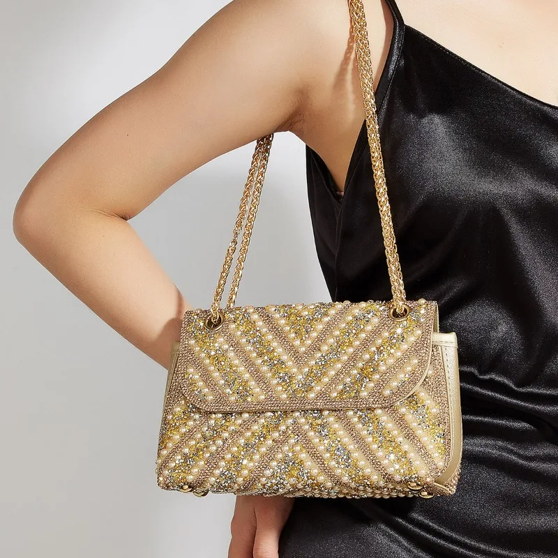 Famous Designer Elegant Women's Crossbody Bag In Premium Leather - Classic Shoulder Messenger Handbag Luxury
Famous Designer Elegant Women's Crossbody Bag In Premium Leather - Classic Shoulder Messenger Handbag Luxury