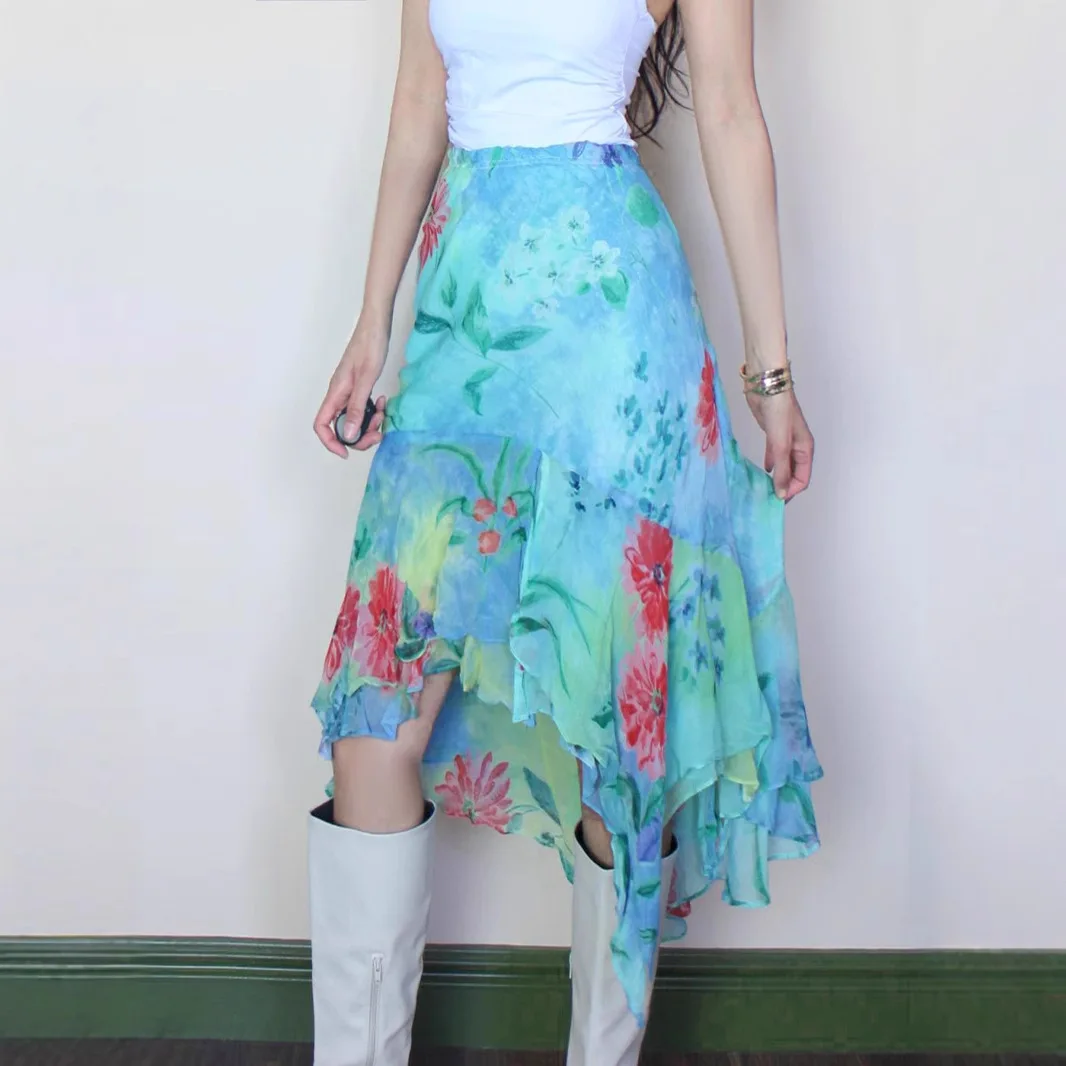 Женская прозрачная асимметричная юбка с цветочным принтом Zeyla 2025 цвета морской волны, утягивающий наряд для пляжного отдыха
Женская прозрачная асимметричная юбка с цветочным принтом Zeyla 2025 цвета морской волны, утягивающий наряд для пляжного отдыха