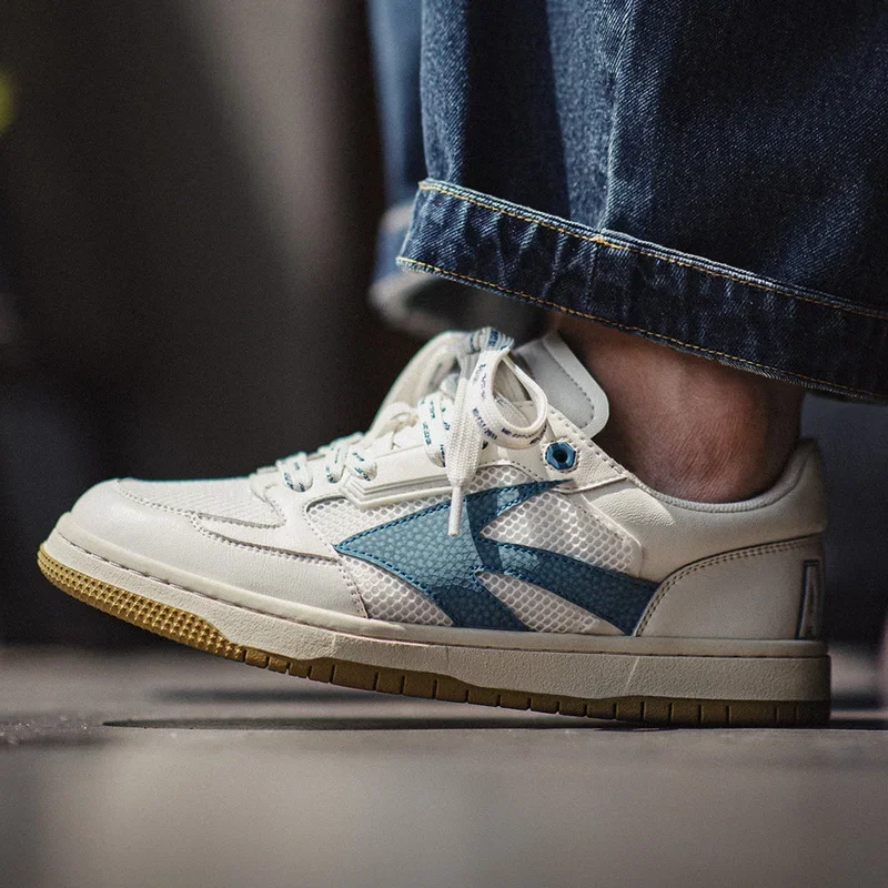 Maden Retro Mesh White Sneakers Men Breathable Flat Sole Lace-Up Shoes Color-Block Low-Top Casual Embroidery Summer Board Shoes
Maden Retro Mesh White Sneakers Men Breathable Flat Sole Lace-Up Shoes Color-Block Low-Top Casual Embroidery Summer Board Shoes